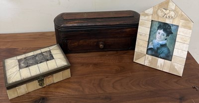 Lot 708 - Indian trinket boxes and photo frame