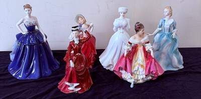 Lot 377 - Five Roual Doulton figurines and one Coalpot....