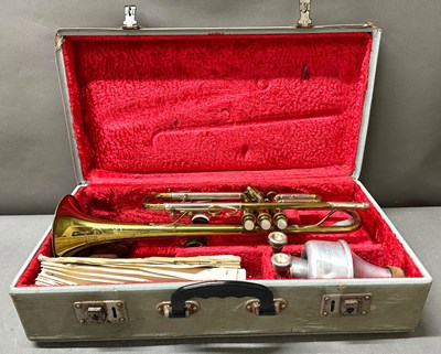 Lot 429C - A vintage Besson Stratford trumpet kit in a...