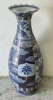 Lot 163 - Chinese style large blue and white floral...