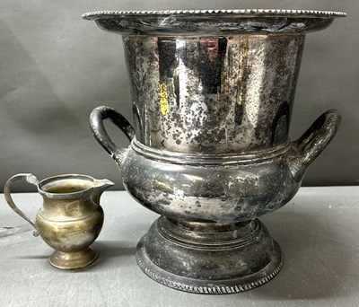 Lot 504 - A vintage EPNS champagne bucket with a...