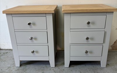 Lot 93 - A pair of grey bedside tables featuring an oak...