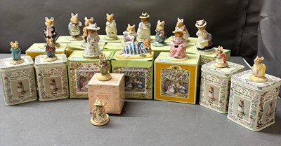 Lot 388 - A large collection of Brambly Hedge figurines...
