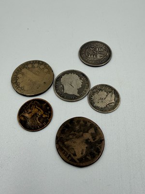 Lot 581 - A small selection of Victorain and Georgian...