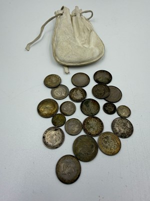 Lot 589 - A selection of Maundy money inc 1902, 1917, 1913.